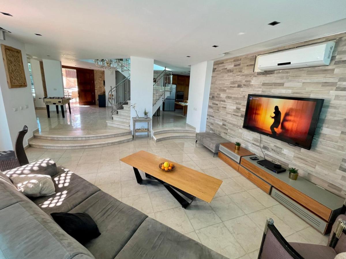 Villa Family Eilat With Heated Pool Dış mekan fotoğraf