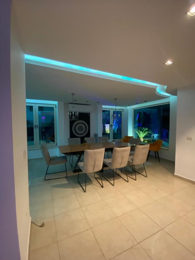 Villa Family Eilat With Heated Pool Dış mekan fotoğraf